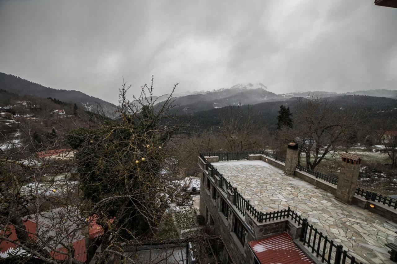 Ξενώνας Πατρικό Neraïdochóri Exterior foto